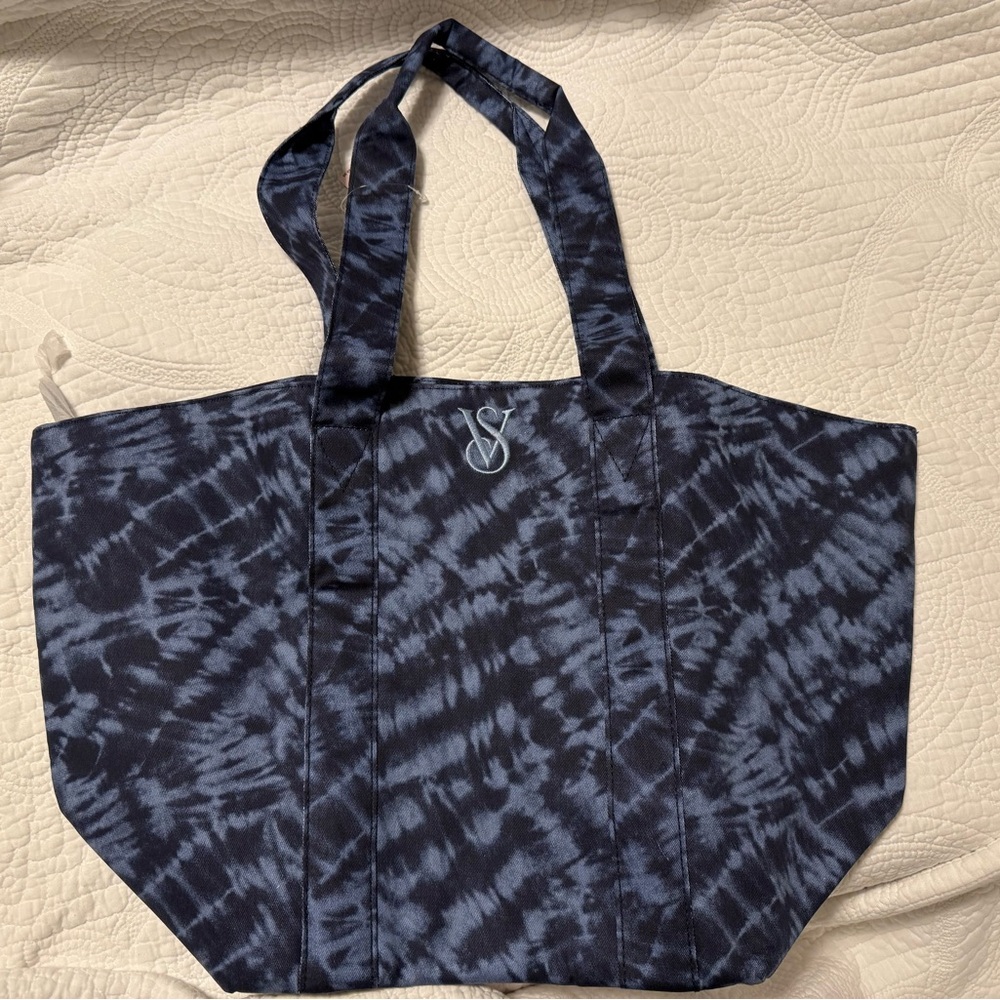 Victoria’s Secret Elegant Navy Tie-Dye Tote Bag